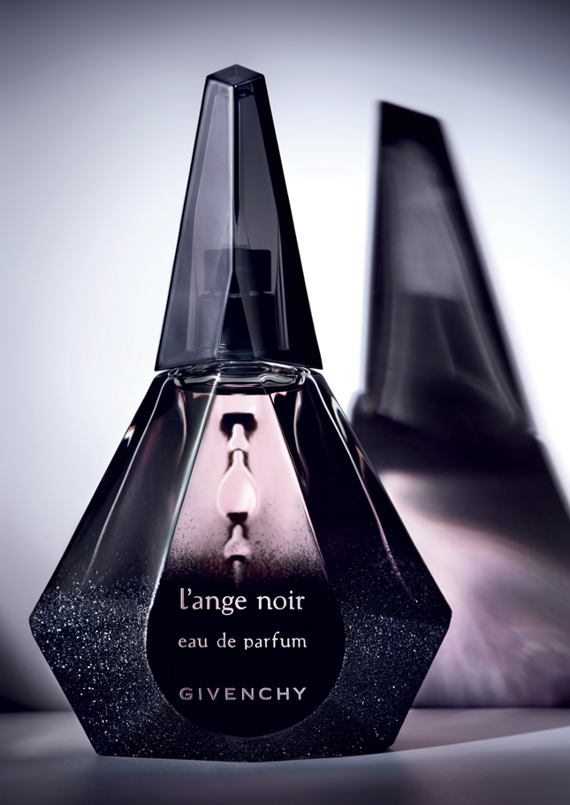 - Givenchy L`Ange Noir    