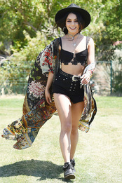    Forever 21   Coachella