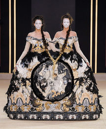 Guo Pei Couture - 2019