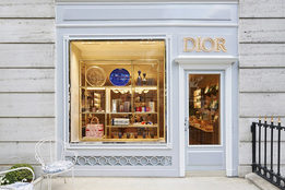 Dior      